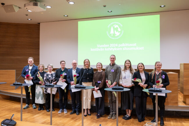 UniCafe palkittiin elintarvikealan materiaalitehokkuuden sitoumuksestaan